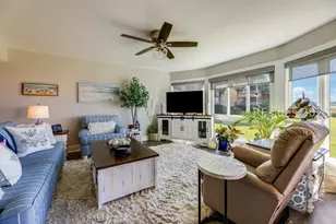 5 Newport Dr Dr, Hilton Head Island, SC 29928 - Photo 2
