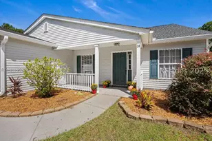 26 Waterway Dr, Bluffton, SC 29910 - Photo 2