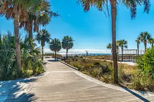 17 Lagoon Rd, Hilton Head Island, SC 29928 - Photo 54