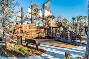 17 Lagoon Rd, Hilton Head Island, SC 29928 - Photo 48