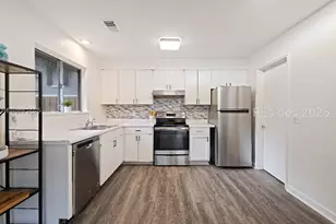 10 Myrtle Ln, Hilton Head Island, SC 29928 - Photo 38