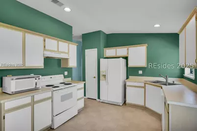 2 Huquenin Court, Bluffton, SC 29909 - Photo 16