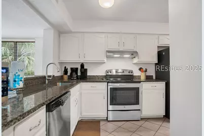 15 Deallyon Avenue #1, Hilton Head Island, SC 29928 - Photo 6