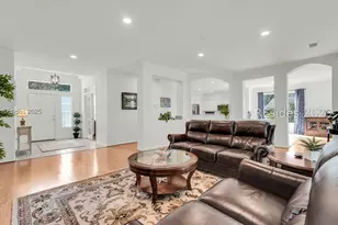 44 Hampton Cir, Bluffton, SC 29909 - Photo 6