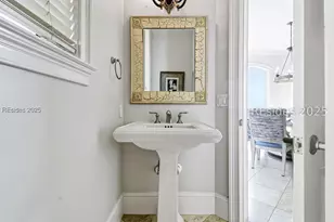 37 Dune Ln, Hilton Head Island, SC 29928 - Photo 20