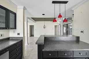 22 Stable Gate Rd, Hilton Head Island, SC 29926 - Photo 14