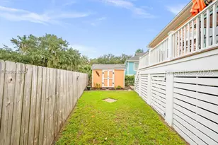 1642 Old Shell Rd, Port Royal, SC 29935 - Photo 8