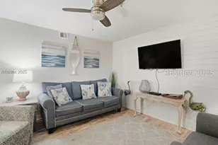 663 William Hilton Pkwy, Hilton Head Island, SC 29928 - Photo 4