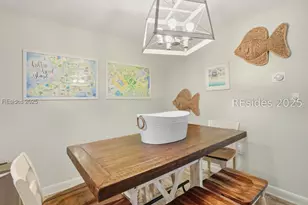 663 William Hilton Pkwy, Hilton Head Island, SC 29928 - Photo 12