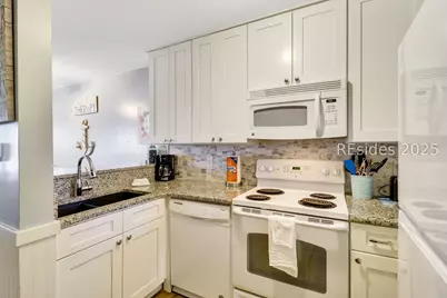 663 William Hilton Parkway #3102, Hilton Head Island, SC 29928 - Photo 2