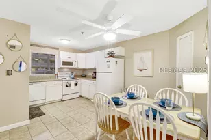 663 William Hilton Pkwy, Hilton Head Island, SC 29928 - Photo 10