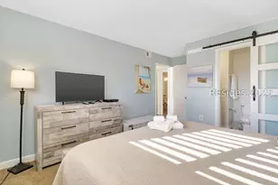 663 William Hilton Pkwy, Hilton Head Island, SC 29928 - Photo 14