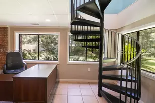 21 O Connor Rd, Hilton Head Island, SC 29926 - Photo 30