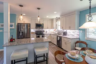 21 O Connor Rd, Hilton Head Island, SC 29926 - Photo 12