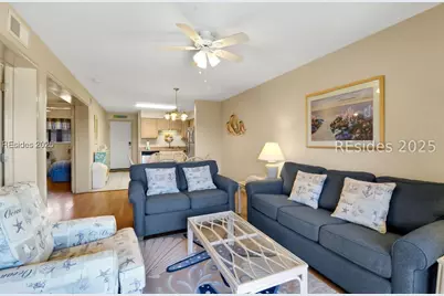 40 Folly Field Road #E18, Hilton Head Island, SC 29928 - Photo 16