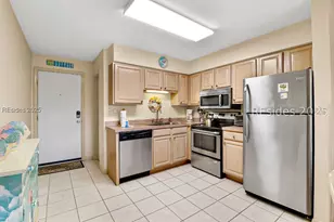 40 Folly Field Rd, Hilton Head Island, SC 29928 - Photo 8