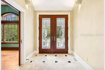 46 Hawthorne Road, Bluffton, SC 29910 - Photo 2