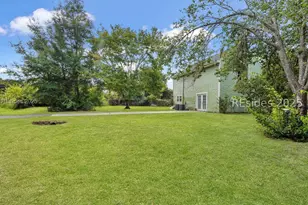 715 Sunset Circle, Beaufort, SC 29906 - Photo 2