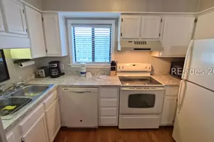 663 William Hilton Pkwy, Hilton Head Island, SC 29928 - Photo 6