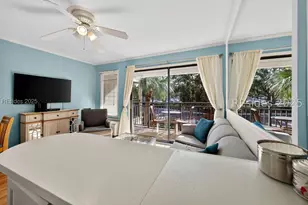 23 S Forest Beach Dr, Hilton Head Island, SC 29928 - Photo 18