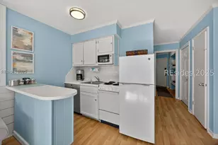 23 S Forest Beach Dr, Hilton Head Island, SC 29928 - Photo 16