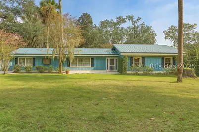 9 Palmetto Beach Drive, Bluffton, SC 29910 - Photo 1