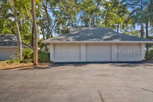 122 Crosstree Dr, Hilton Head Island, SC 29926 - Photo 32