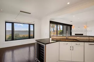 122 Crosstree Dr, Hilton Head Island, SC 29926 - Photo 12