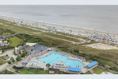 40 Folly Field Road #B137, Hilton Head Island, SC 29928 - Photo 2