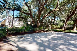 22 Sovereign Dr, Hilton Head Island, SC 29928 - Photo 4