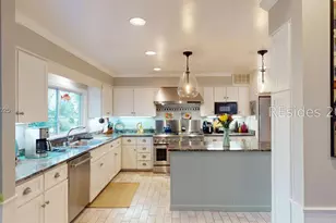 22 Sovereign Dr, Hilton Head Island, SC 29928 - Photo 32