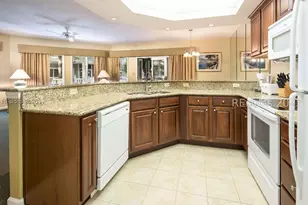 14 Wimbledon Ct, Hilton Head Island, SC 29928 - Photo 6
