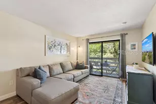 45 Folly Field Rd, Hilton Head Island, SC 29928 - Photo 4