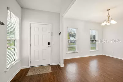 180 Okatie Park Circle E, Ridgeland, SC 29936 - Photo 2