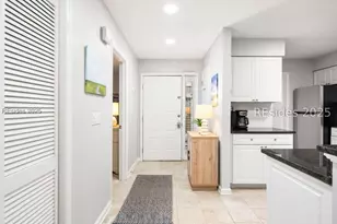 200 Colonnade Dr, Hilton Head Island, SC 29928 - Photo 6