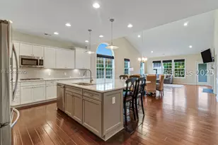 246 Old Post Cir, Bluffton, SC 29910 - Photo 2