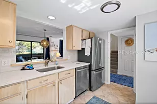 110 S Forest Beach Dr, Hilton Head Island, SC 29928 - Photo 6