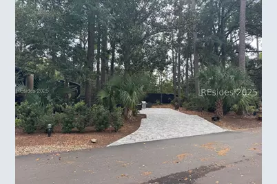 133 Arrow Road #323, Hilton Head Island, SC 29928 - Photo 2