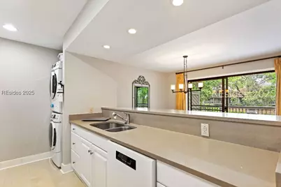 124 N Sea Pines Drive #584, Hilton Head Island, SC 29928 - Photo 8