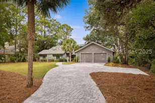 8 Off Shore, Hilton Head Island, SC 29928 - Photo 4
