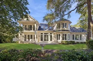 688 Colonial Dr, Hilton Head Island, SC 29926 - Photo 4