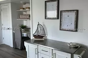 40 Folly Field Rd, Hilton Head Island, SC 29928 - Photo 6