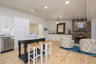 14 Bay Pines Dr, Hilton Head Island, SC 29928 - Photo 18