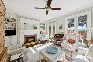 895 Ribaut Rd, Beaufort, SC 29902 - Photo 12