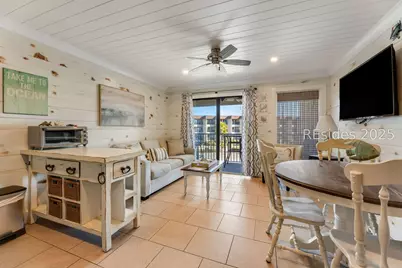 40 Folly Field Road #B212, Hilton Head Island, SC 29928 - Photo 4