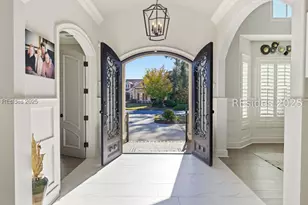 16 Anchor Cove Ct, Bluffton, SC 29910 - Photo 4