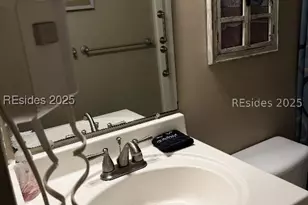 40 Folly Field Rd, Hilton Head Island, SC 29928 - Photo 14