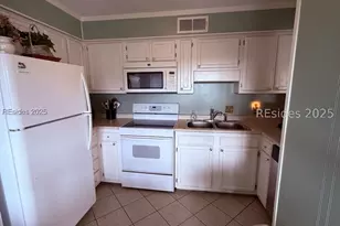 40 Folly Field Rd, Hilton Head Island, SC 29928 - Photo 24