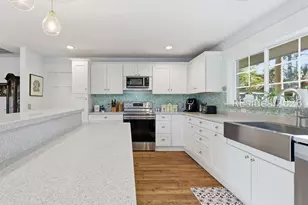 18 Timber Ln, Hilton Head Island, SC 29926 - Photo 2