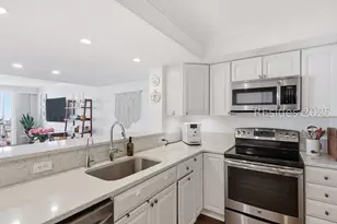 85 Folly Field Rd, Hilton Head Island, SC 29928 - Photo 6